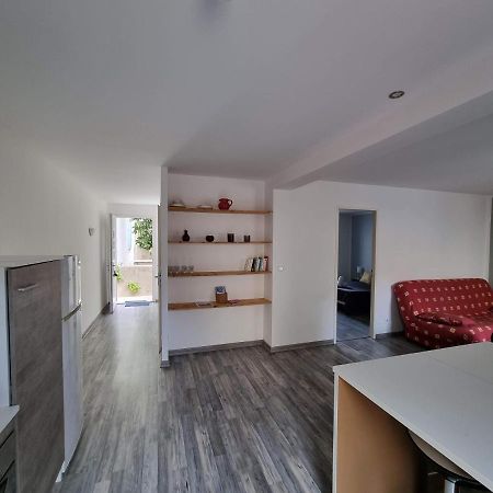 נרבון T2 Avec Terrasse 25M², Garage, Plein Centre-Ville מראה חיצוני תמונה