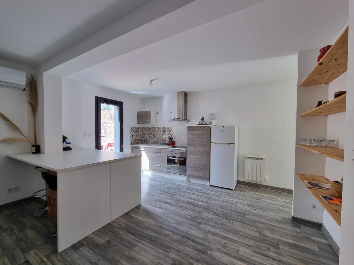 נרבון T2 Avec Terrasse 25M², Garage, Plein Centre-Ville מראה חיצוני תמונה