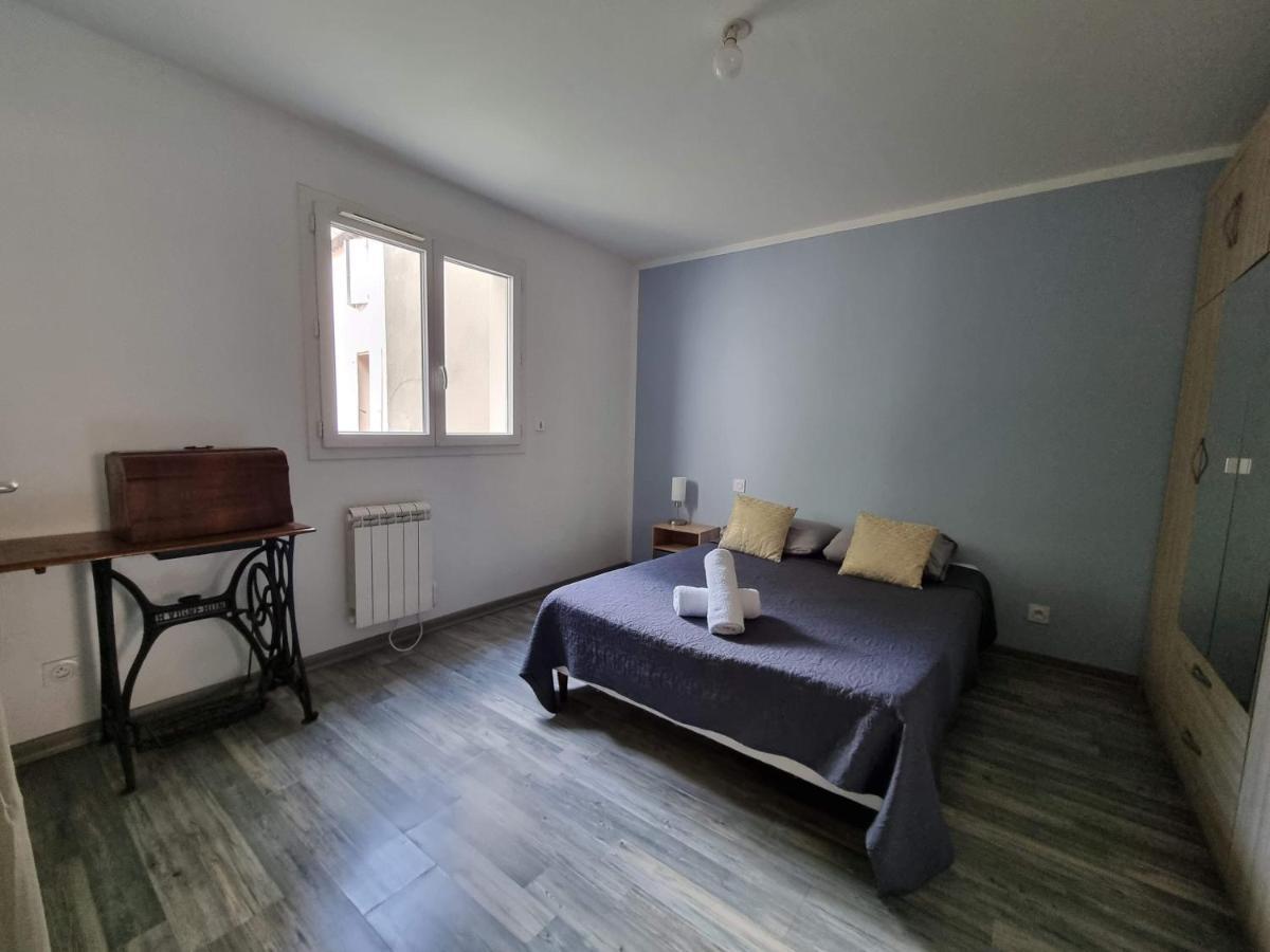 נרבון T2 Avec Terrasse 25M², Garage, Plein Centre-Ville מראה חיצוני תמונה